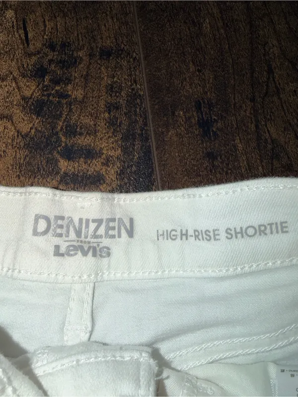 Denizen from Levi's White Distressed Jean Shorts - Image 4