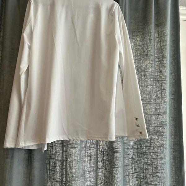 Elegant Cream Women's Blazer Size XXL - Image 2