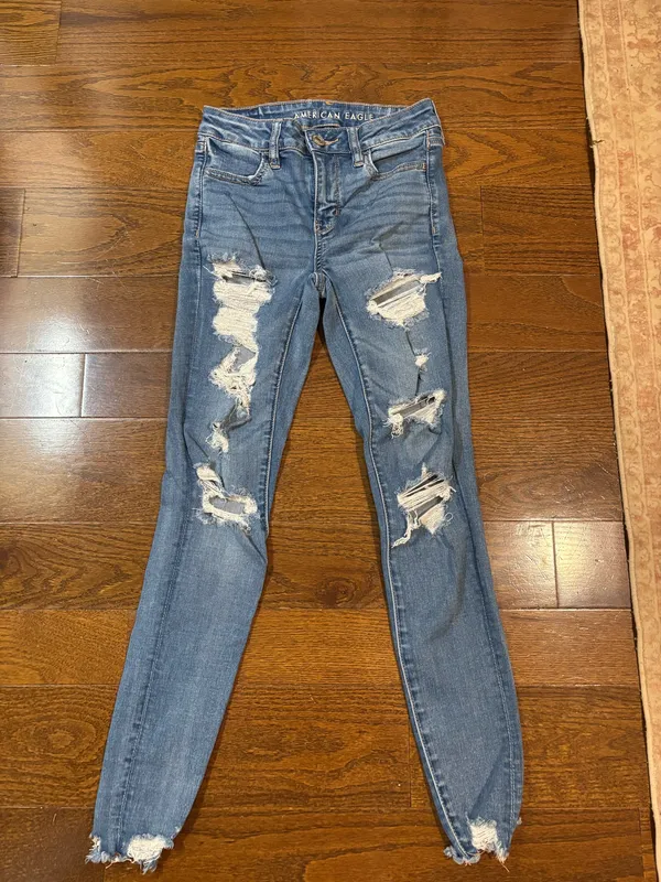 American Eagle jeans - Image 4