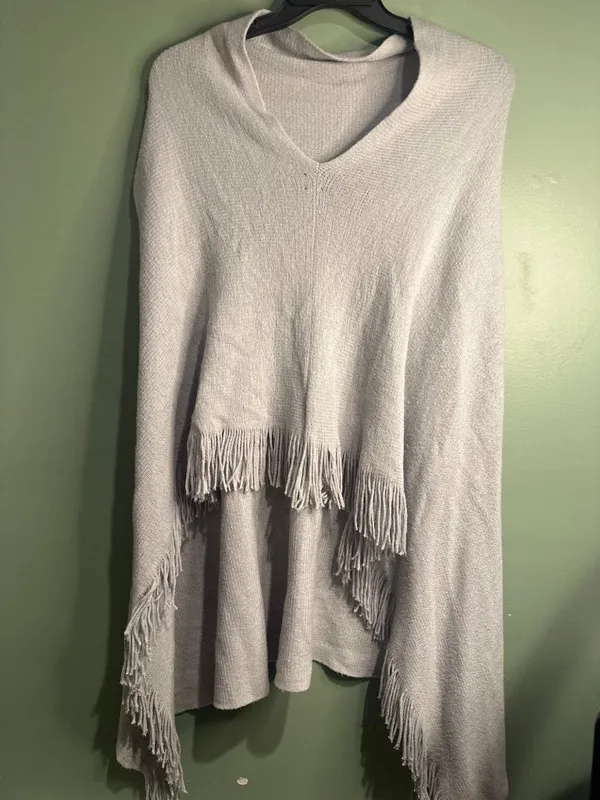 Echo Gray Fringe Knit Poncho Wrap Shawl One Size Boho Western Cozy Layering - Image 2