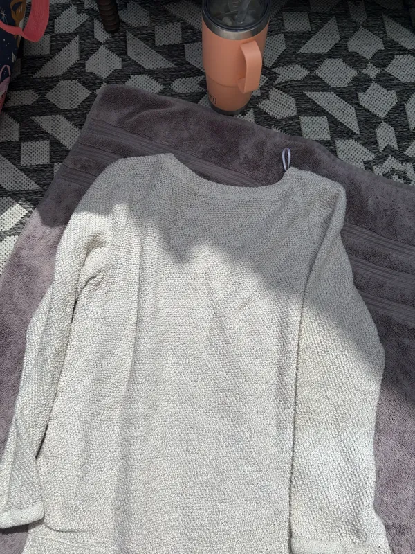 H&M Sweater - Image 3