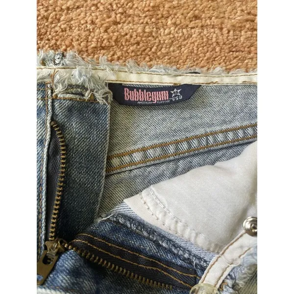 Y2K Bubblegum denim mini skirt raw hem 90s 2000s blue jean cutoff - Image 4