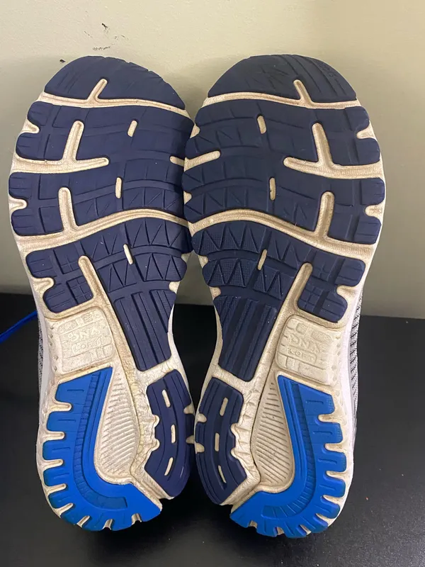 Brooks Adrenaline GTS 20 Running Sneakers Mens Shoes Size 9 - Image 7