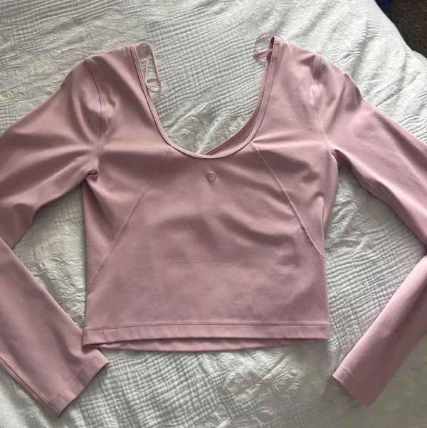 Pink Lululemon Long Sleeve - Image 4