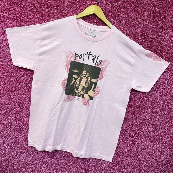 Melanie Martinez Portals Popstar Tshirt size XL - Image 3