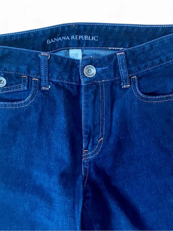 Banana Republic Five Pocket Bootcut Flare Dark Wash Blue Jeans Sz 28 - Image 4