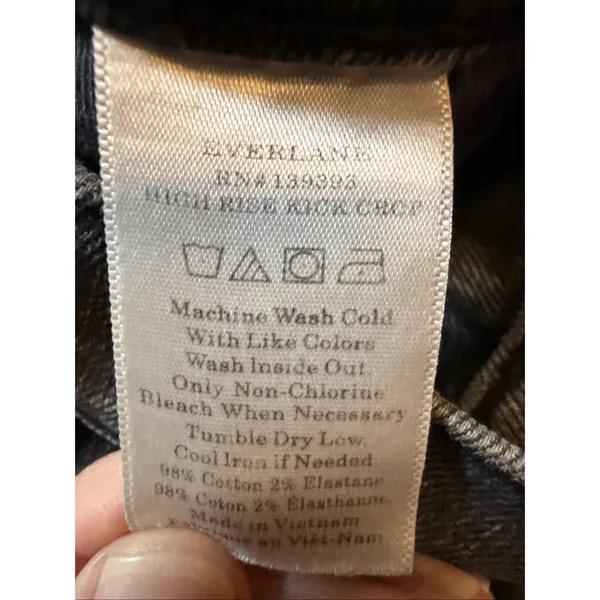 Everlane Jeans Women's 32 Black Kick Crop Coated Raw Hem High Rise - Image 4