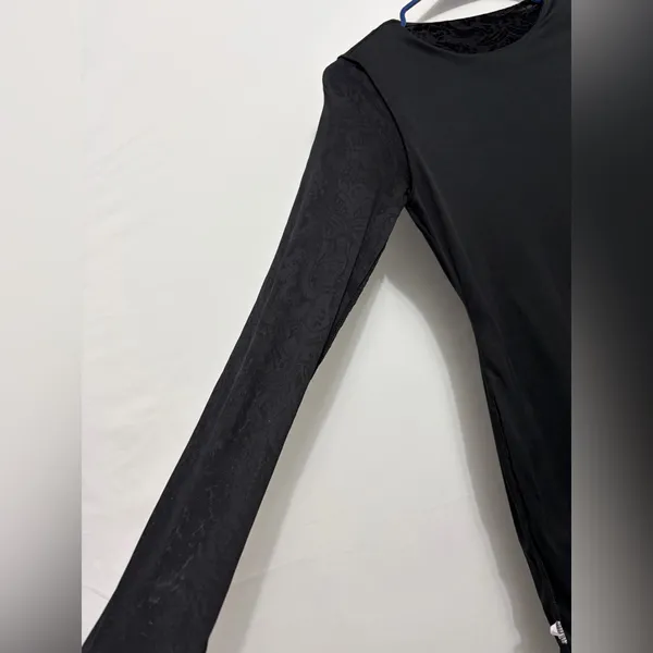 Windsor women’s Size S Black Velvet Burnout Bodycon Dress Long Sleeve(E38)✨ - Image 12