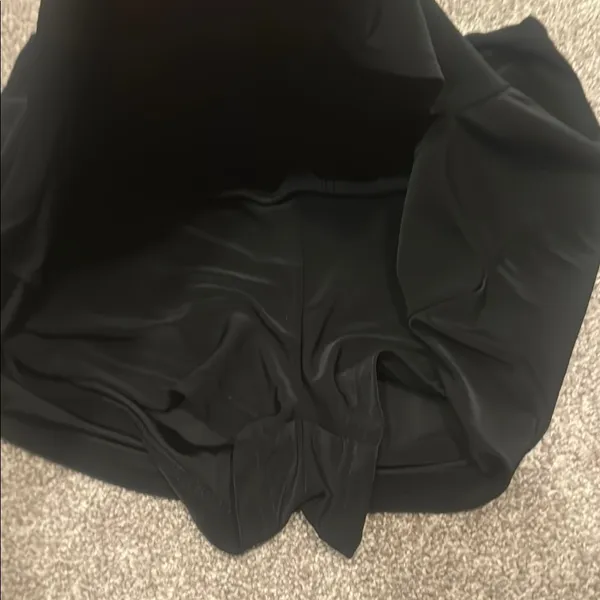 ⭐️TIGER MIST Black Ruched Mini Skort - Image 4