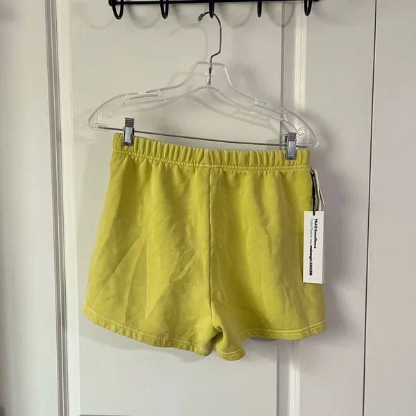 Aritzia TNA NWT Cozy Sweatfleece Perfect Hi-rise Mini Short- Size Medium - Image 2