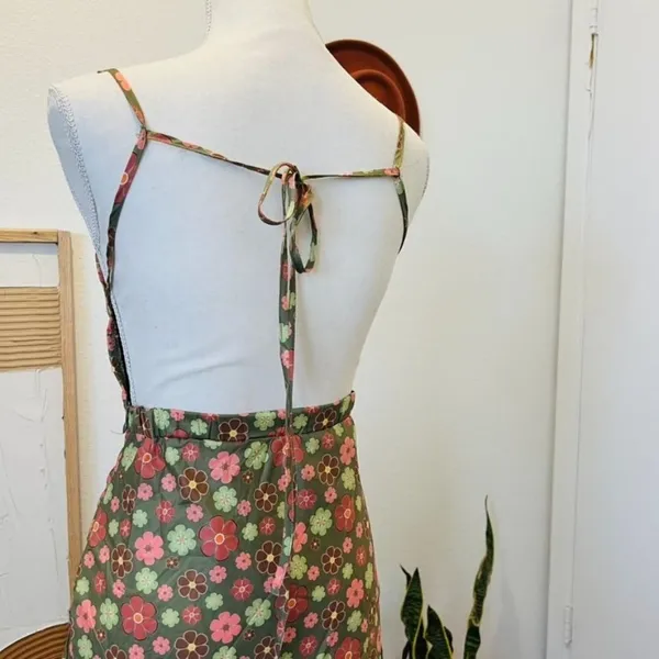 Verge Girl Green Hippie Retro Floral Silky Open Back Mini Dress NEW US Size 2 - Image 9