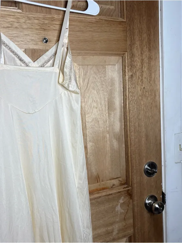 Women's Cream Satin Slip Dress with Lace Trim S/M - Image 6