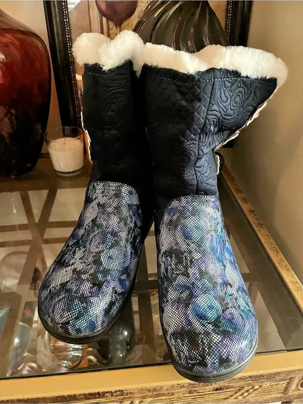 Alegria Nala Floral Winter Boots Black & Blue US 39 Like New - Image 2