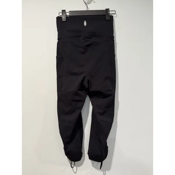 Free People Capri Leggings Womens XS Black Active Adjustable Hem Yoga Gym Travel - Image 2