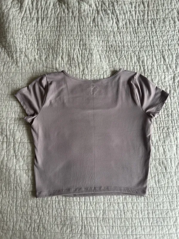Hollister Mauve Tan Fitted Crop T-Shirt - Image 3