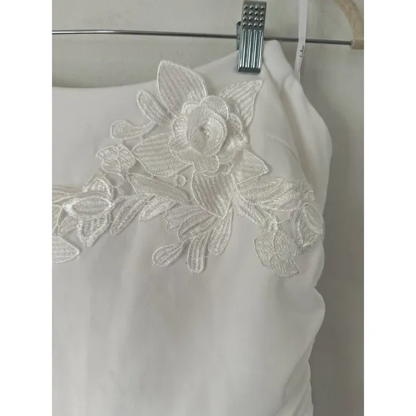 NWOT Lulus Divine Sensation White 3D Embroidered Strapless Mini Dress Size Large - Image 5
