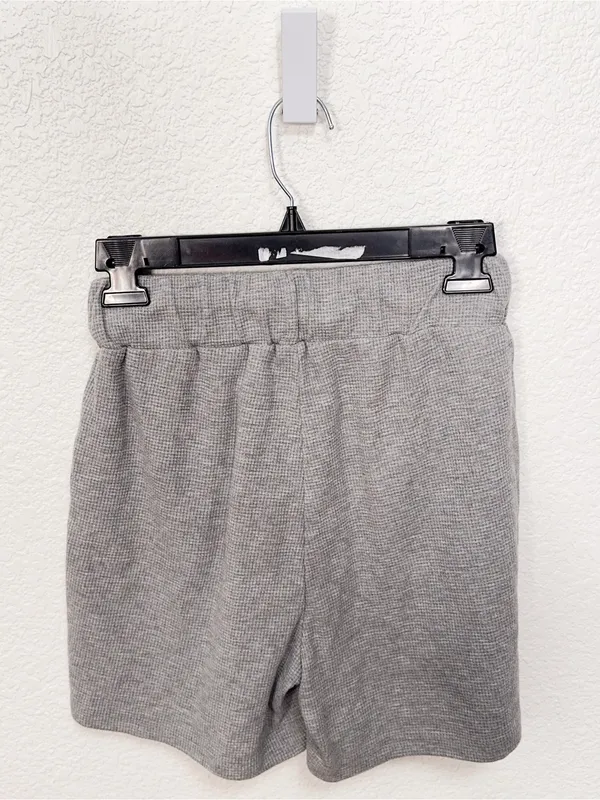 J.ING Gray Waffle Knit Zip Up Hoodie Shorts Two Piece Lounge Set One Size - Image 7