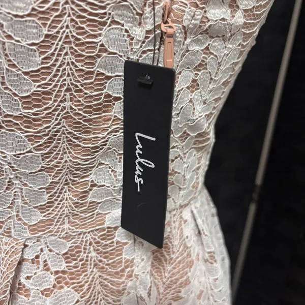 NWT Lulus All‎ of My Heart White Lace Skater Dress Small Bride Cocktail Grad - Image 6