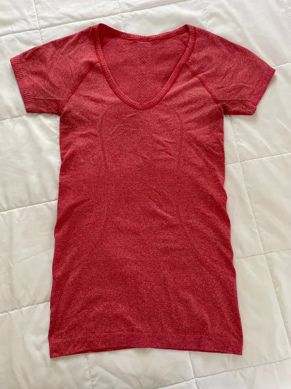 Lululemon Swiftly Tech Short Sleeve - Image 3