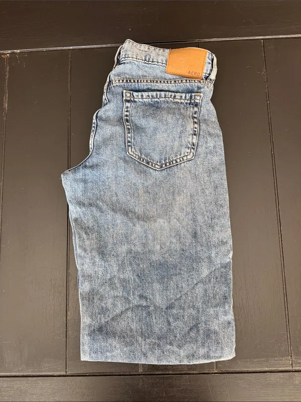 Aeropostale Light Blue Wide-Leg Jeans - Image 4