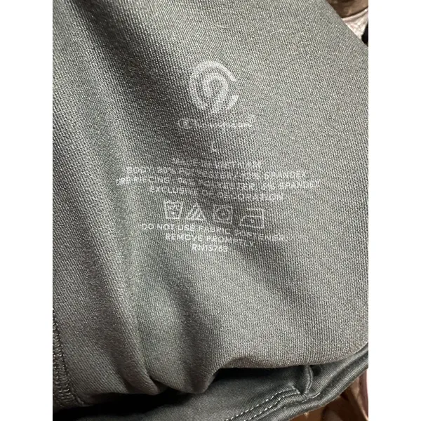 Women Champion Athletic Capri Pants Work-Out Running‎ Size L - Image 5
