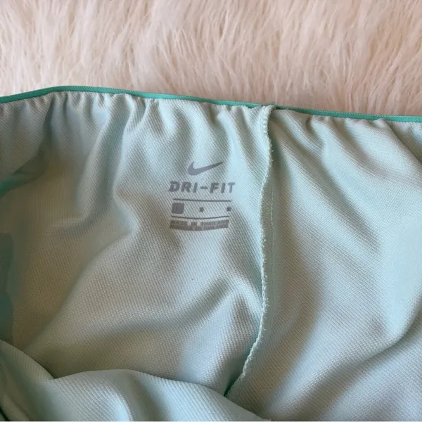 Nike dri-fit Shorts - Image 3