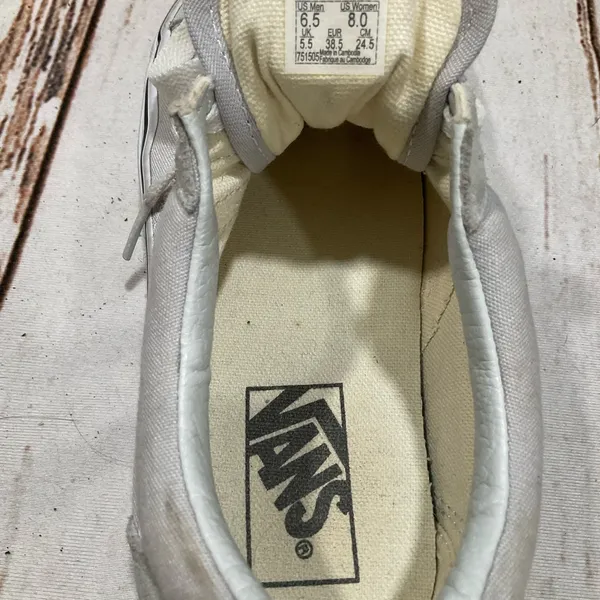 Vans Suede‎ And Canvas Light Grey And White Skate Shoes - Image 6