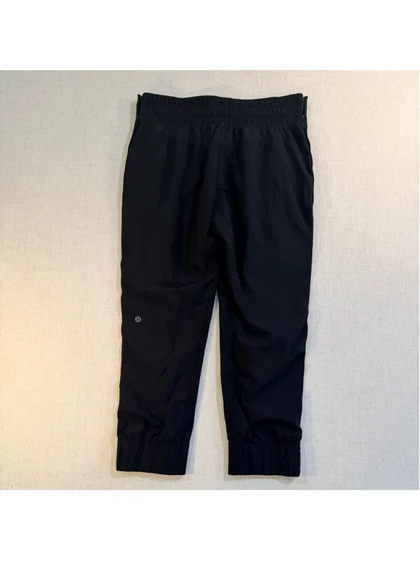 lululemon Tearaway Pant Women’s Size 8 Black Side Snap 25” Inseam - Image 7