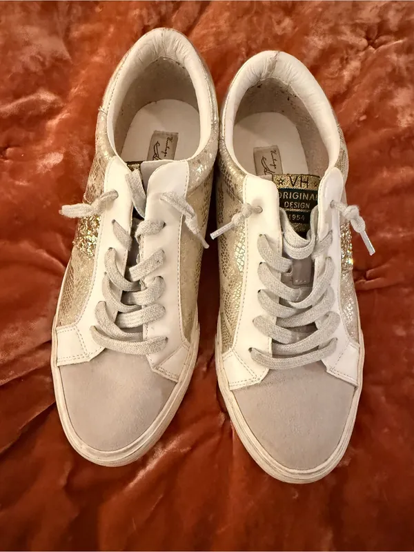 Vintage Havana Kate Gold Snakeskin with Glitter Neutral Lace Up Cssual Sneaker - Image 3