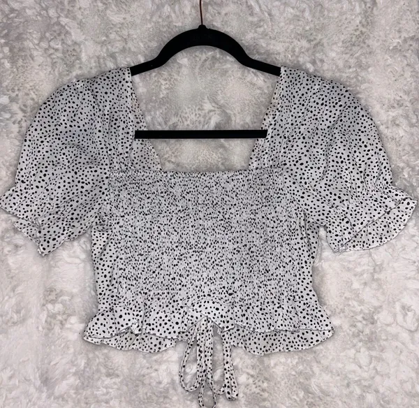 SheIn Ruched Crop Top - Image 4