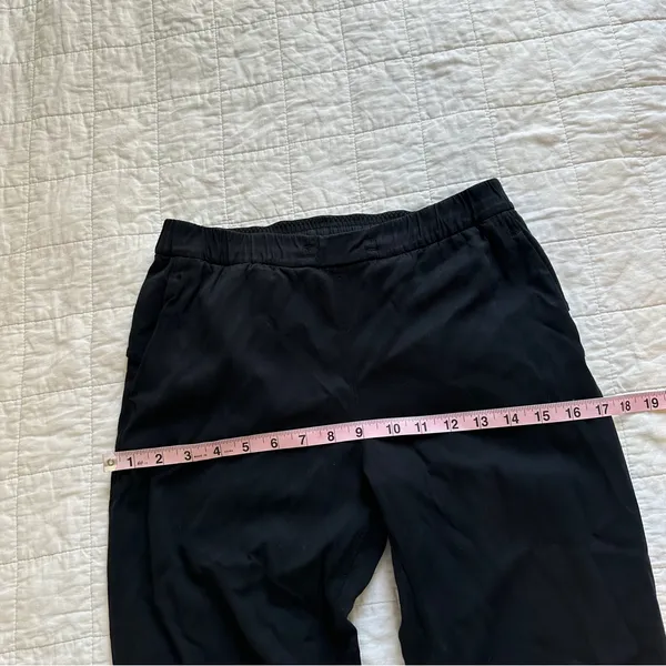 Lululemon Essential Affinity Mid Rise Joggers Black 4 - Image 7