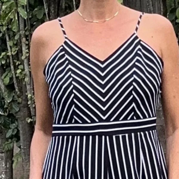 Active USA Womens Black White Striped Chevron-style V-neckline Jumpsuit Large - Image 7