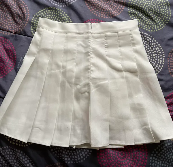 white pleated tennis skirt - Image 2