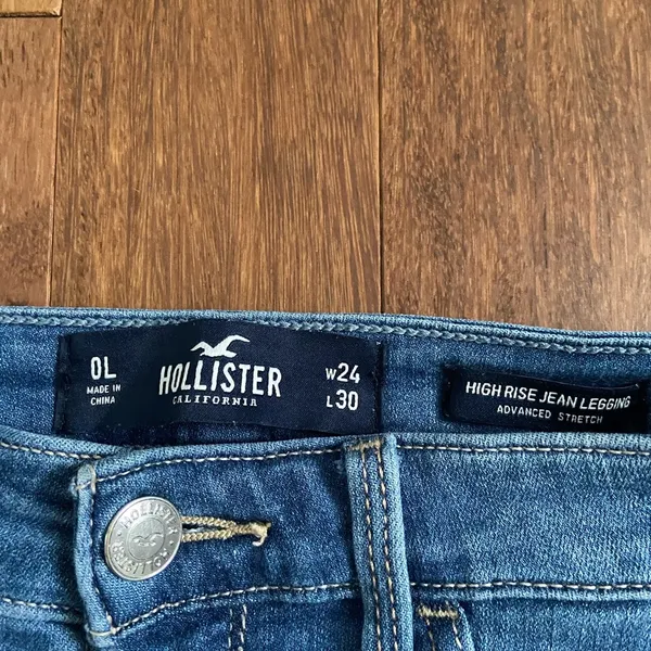 Hollister ripped jeggings - Image 2