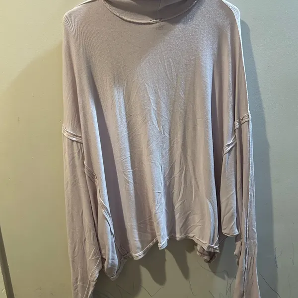 We The Free Soft Light Gray Turtleneck Pullover - Image 3