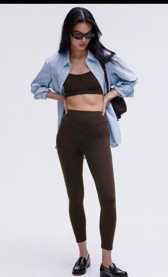 Lululemon Wunder Under SmoothCover High-Rise Tight 25" Size 6 Espresso NWT - Image 4