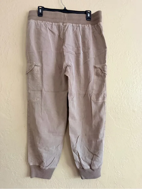 aerie Women's Taupe Cargo Jogger Pants - Image 2