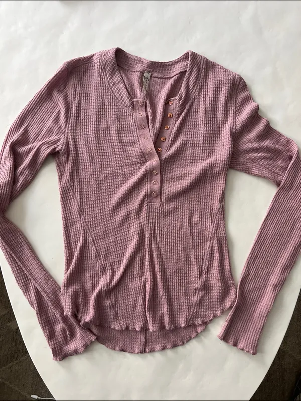 Free People Intimately One of the Girls Henley Button Down Top Mauve Large - Image 2