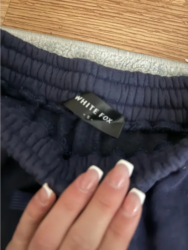 White Fox Boutique Matching Sweat Set - Image 3