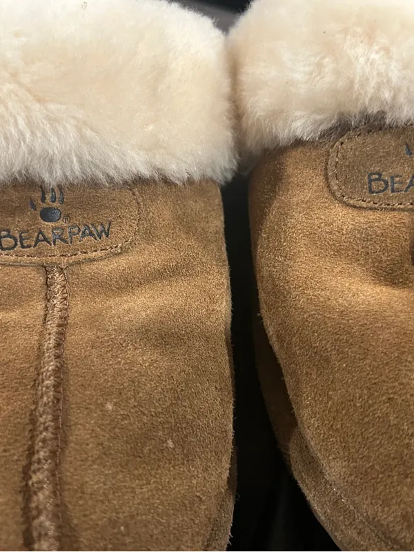 BearPaw Chestnut Suede Shearling Clog Slippers with Cream Cuff please see stain - Image 4