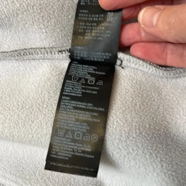 Kirkland Signature fleece lined zip up hoodie jacket. Size Medium. - Image 7