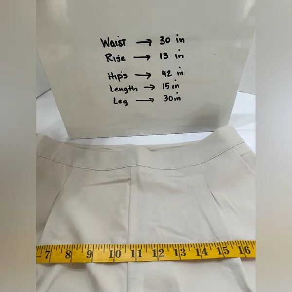 NWOT Cider Woven Mid Rise Solid Pocket Shorts Beige | TAGS CUT OUT SEE NOTES - Image 7