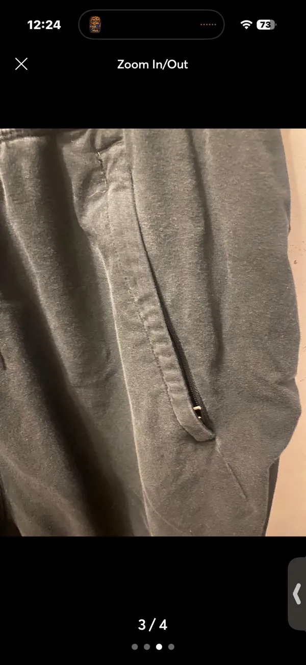 (L) Men’s Lululemon sweatpants  - Image 3