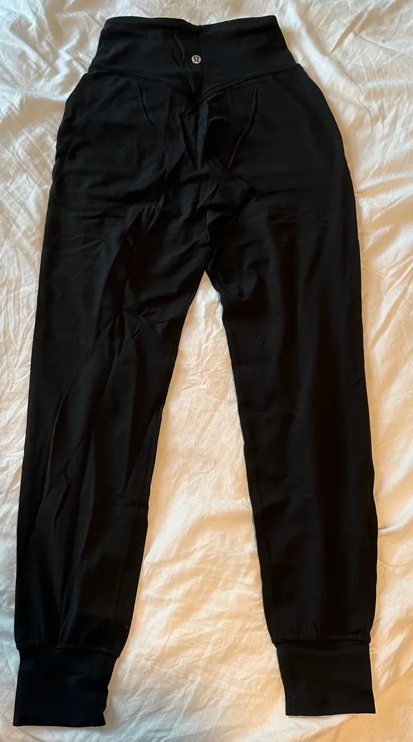 Lululemon Black Align Joggers - Image 4