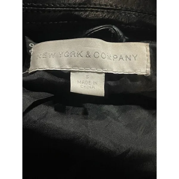 Women's New York & Company Black Faux Leather‎ Jacket Size Small 200 - Image 5