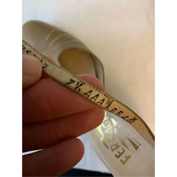 Salvatore Ferragamo vintage strappy heels tan women's size 7.5 - Image 9