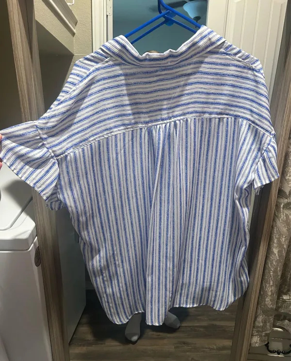 Boutique white blouse with blue stripes - Image 4