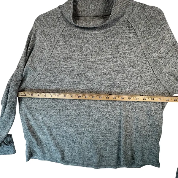 Abercrombie & Fitch Mock Neck Pullover Heather Gray Long Sleeve Top‎ L - Image 6