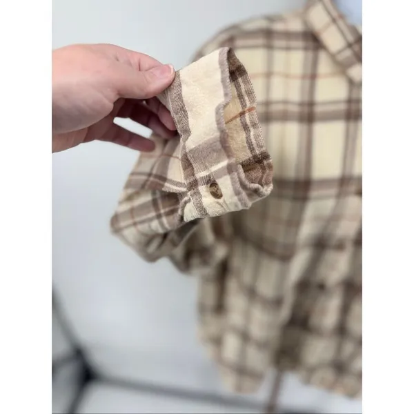 Dizzy Lizzy Plaid Flannel Button Down Shirt Large Cream - Image 8