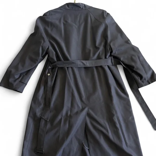 Men’s Leather Jacket ✦ Open To All Offers ✦ Bundle Measurements: Used Excellent Condition. Men’s Kasper Trench Coat Black Belted Classic Preppy Lined Zip Buttons R44 ——— TAGS ——- #Kasper #Jacket #Leather #Coat #Winter - Image 6